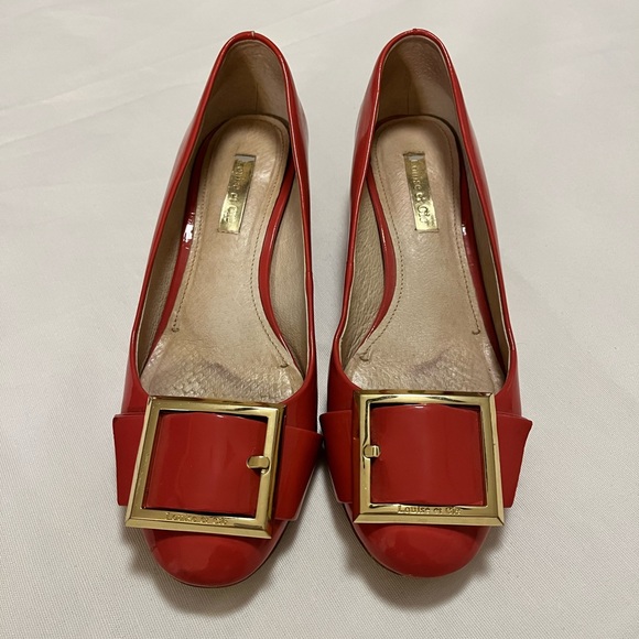 Louise Et Cie Brianna block heel patent leather pump with gold buckle size 6 - Picture 3 of 7